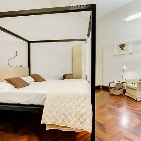 National Apartment *